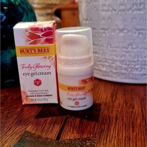 Burt's Bees Truly Glowing Gel Eye Cream
